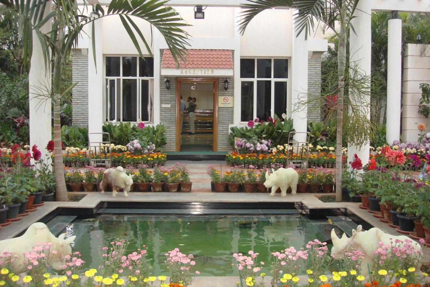Pragati Resorts Kundakal Eksteriør bilde
